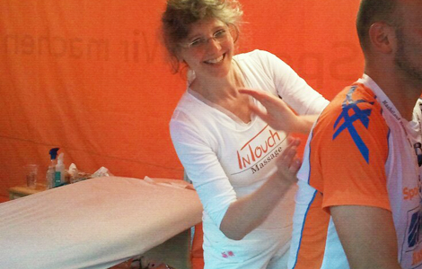 Mobile Massage - Vivi Rekus, immersio - InTouch Massage, Hawaiianische Massage, Massagetrainerin, Massagetherapeutin in Kassel/Hessen