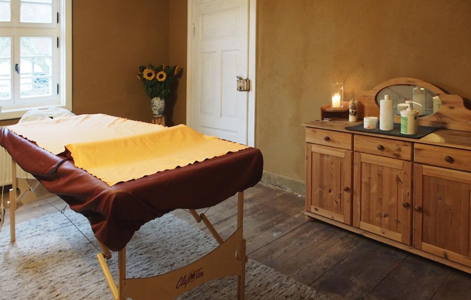 Kontakt - Vivi Rekus, immersio - InTouch Massage, Hawaiianische Massage, Massagetrainerin, Massagetherapeutin in Kassel/Hessen